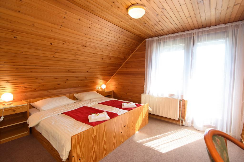 Penzion Vila Bistrica Бохиньска-Быстрица Экстерьер фото